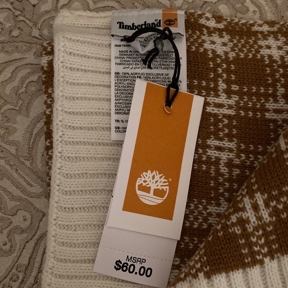 Timberland NWT Wheat and Cream Buffalo Plaid Scarf. 65” x 10” - Picture 3 of 4